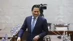 Wakil Menteri Keuangan yang juga Calon Deputi Gubernur Bank Indonesia, Thomas Djiwandono bersiap mengikuti uji kelayakan dan kepatutan di ruang Komisi XI Dewan Perwakilan Rakyat Republik Indonesia di Kompleks Parlemen, Senayan, Jakarta, Senin (26/1/2026). Komisi XI Dewan Perwakilan Rakyat (DPR) Republik Indonesia memilih Thomas Djiwandono sebagai Deputi Gubernur Bank Indonesia (BI). (Merdeka.com/Arie Basuki)