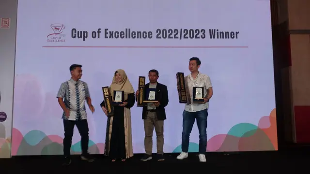 Adu Kualitas Biji Kopi Lokal Lewat Kompetisi Bergengsi Cup of Excellence