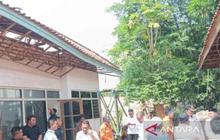 Pemkab dan Baznas Sumenep Salurkan Bantuan Perbaikan Rumah Korban Bencana Angin Kencang