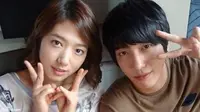 Jung Yong Hwa Pacaran dengan Park Shin Hye?