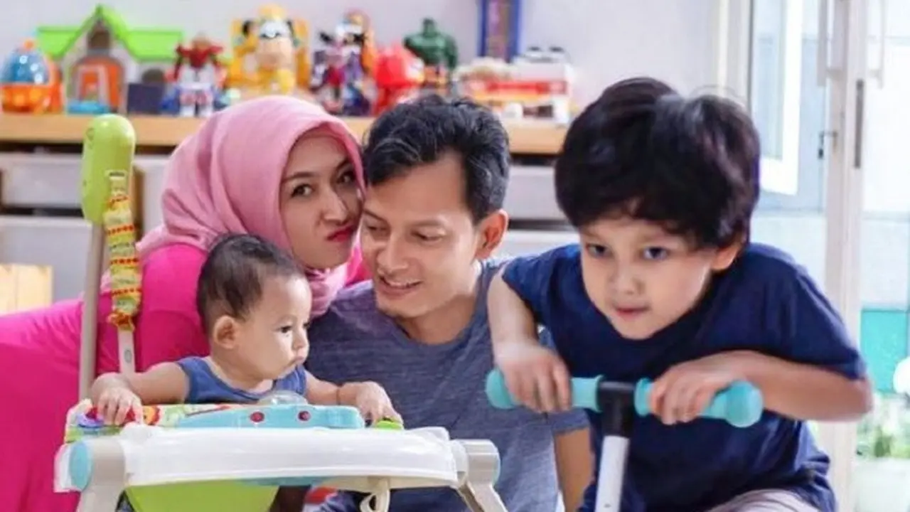 Fedi Nuril (Foto: Instagram/@calystavannyws)