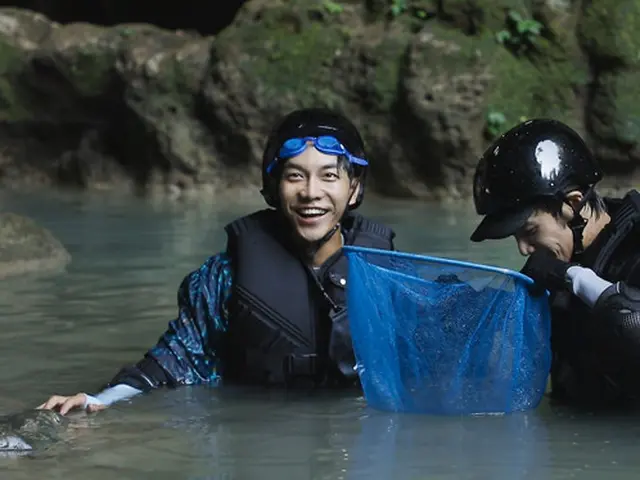 Kisah Keseruan Lee Seung Gi Dan Jasper Liu Dalam Serial Twogether News Entertainment Fimela Com