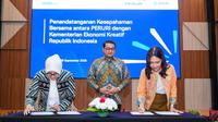 Penandatanganan Nota Kesepahaman (MoU) antara Kementerian Ekonomi Kreatif (Ekraf) dan Perum Peruri terkait digitalisasi dan perlindungan Hak Kekayaan Intelektual (HaKI) pada Jumat, 19 September 2025. (Dok Kementerian Ekraf)