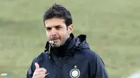 Kalah Dua Kali, Genoa Langsung Bidik Eks Pelatih Inter