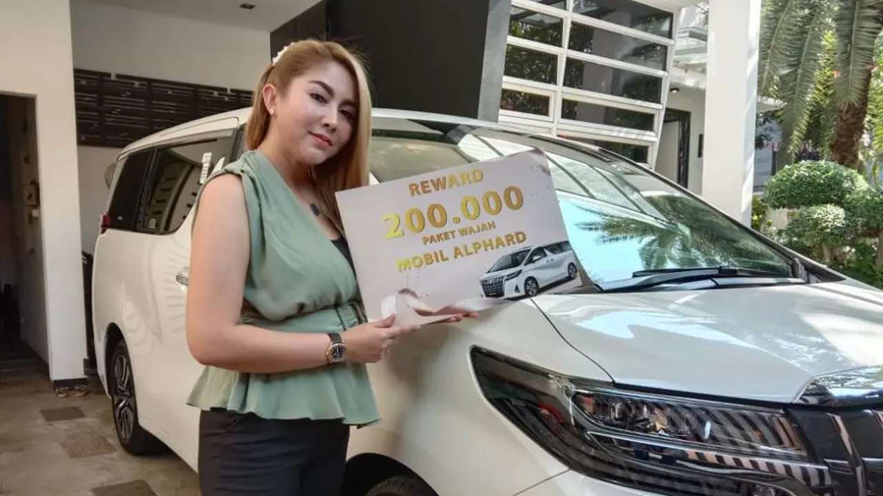 Jual Ribuan Paket Skincare, Rere Setyawan Raih Mobil Alphard