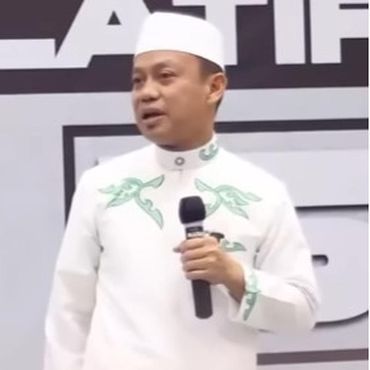 Ustaz Dasad Latif