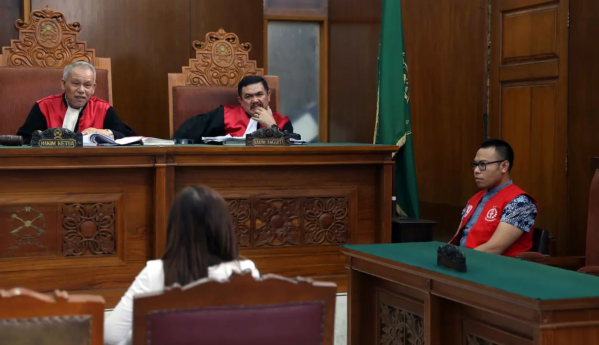 Sidang perdana pelaporan Bella Shofie pada haters yang berinisial AM. Menurut perempuan 24 tahun itu, tindakan AM dengan mengunggah video kompilasi parodi merupakan tindakan pelecehan terhadap dirinya. (Nurwahyunan/Bintang.com)