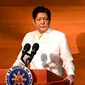 Presiden Filipina Ferdinand Marcos Jr., menyampaikan pidato kenegaraan pertamanya di kota Quezon, Filipina, Senin, 25 Juli 2022. (Jamillah Sta Rosa/Foto Pool via AP)