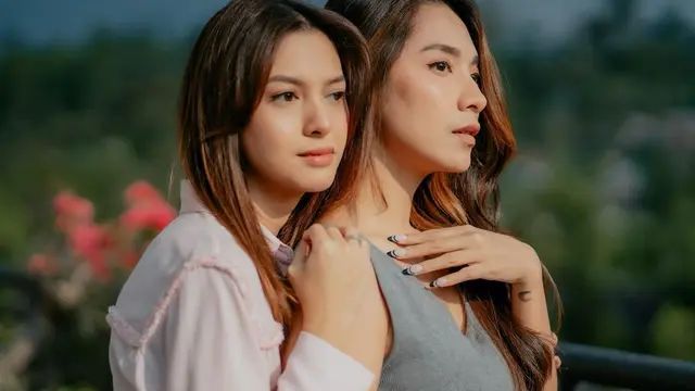 Adu Akting, Ini 7 Potret Alisia Rininta dan Dinda Kirana di Sinetron Baru