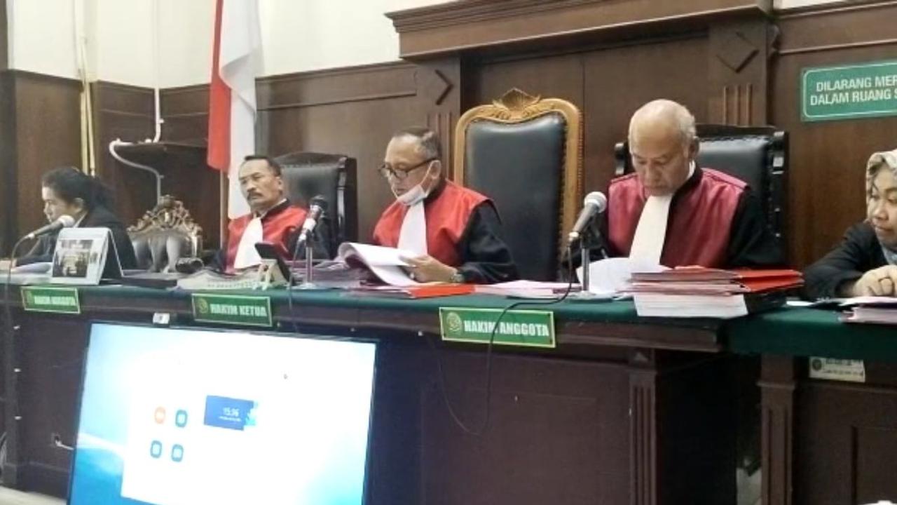 Ada beberapa alasan mengapa nenek Asfiyatun mengajukan banding. Pertama, kuasa hukum bersikukuh kliennya tidak bersalah karena dia tidak tahu menahu mengenai isi paket tersebut.