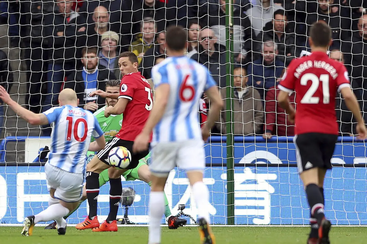 Manchester United, Premier League, Huddersfield Town