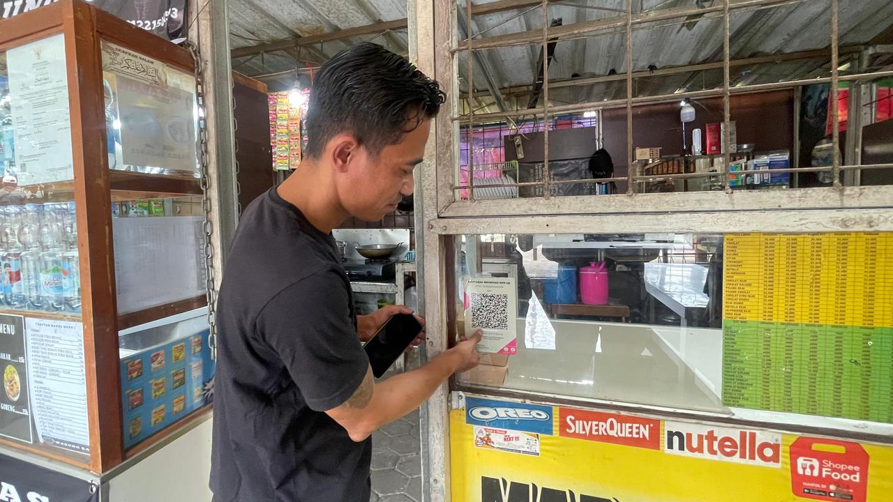 QRIS Palsu Gentayangan di Pujasera Telkom University, Pedagang Merugi