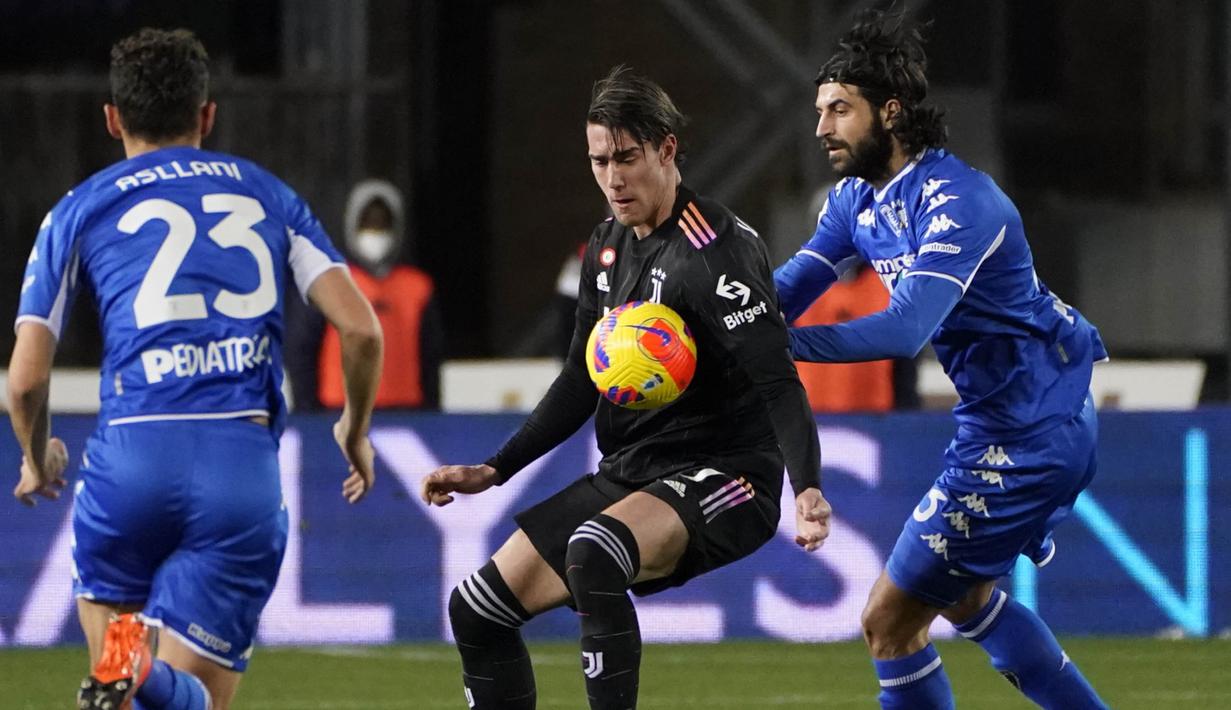 Duel yang berlangsung di Stadion Carlo Castellani, Minggu (27/2/2022) ini dimenangkan Juventus dengan skor 3-2.