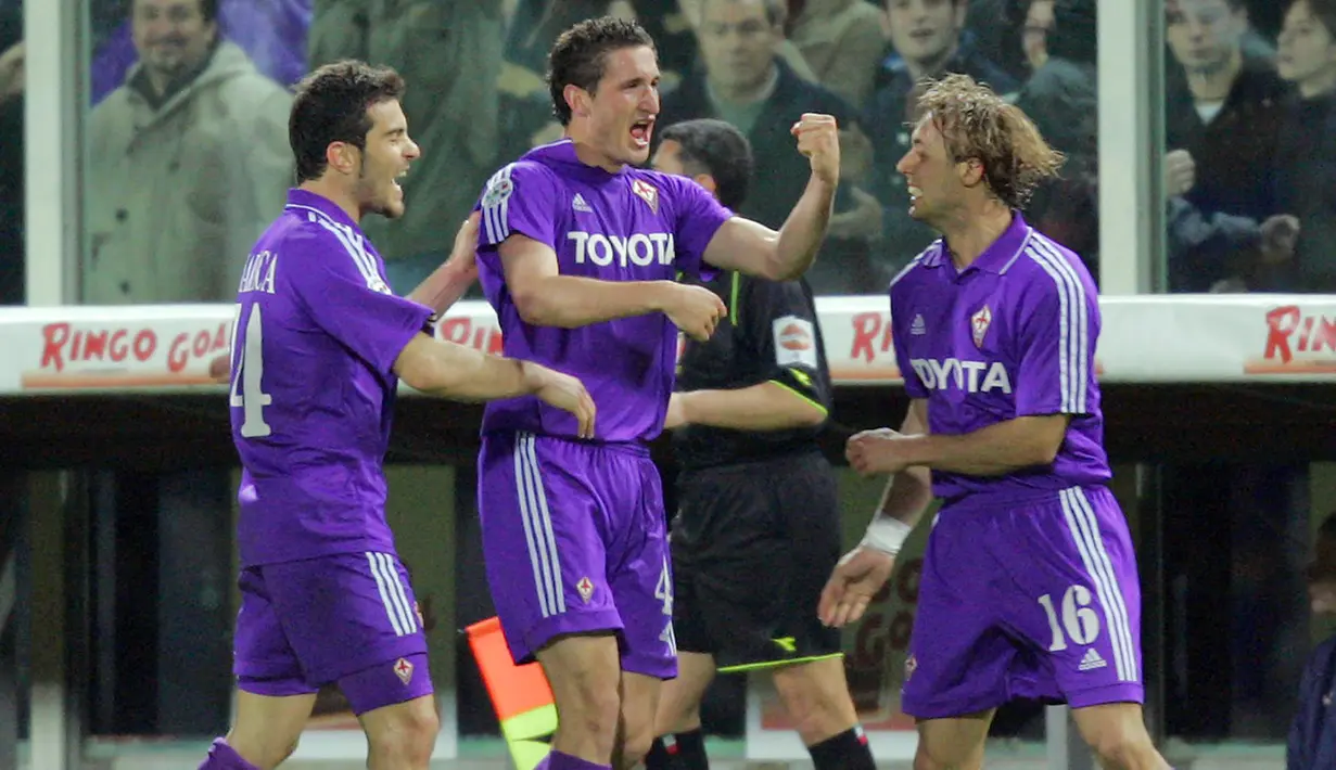 Giorgio Chiellini. Hanya semusim membela Fiorentina dengan status pinjaman dari Livorno pada musim 2004/2005, bek tengah ini hijrah ke Juventus pada awal musim 2005/2006. Bersama Juventus hingga kini, ia telah tampil 550 laga di semua ajang dengan torehan 36 gol dan 24 assist. (AFP/Carlo Baroncini)