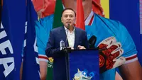 Ketua umum PSSI, Mochamad Iriawan memberikan sambutan dalam Kongres Biasa PSSI di Hotel Sultan, Jakarta, Minggu (15/1/2023). (Bola.com/Muhammad Iqbal Ichsan)