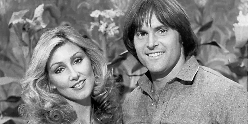 Bruce Jenner dan Linda Thompson | via: huffingtonpost.com