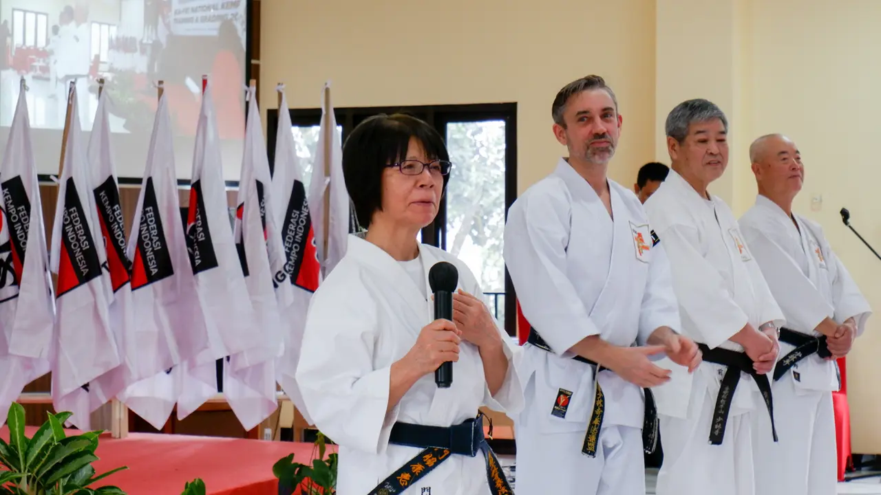 4 Pelatih dari Jepang dan Inggris Beri Pelatihan kepada Atlet Kempo Indonesia