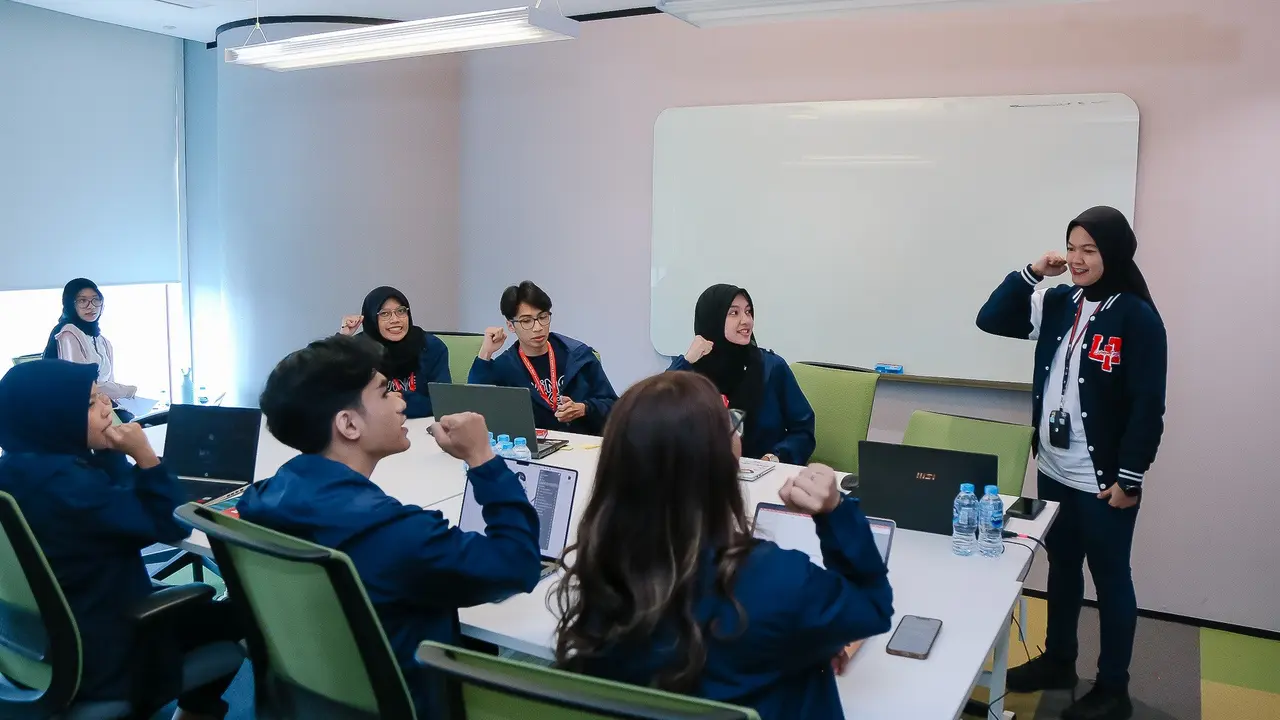 Cetak Generasi Digital Unggul, Program Digistar Class Intern Batch 1 Luluskan 230 Talenta Muda
