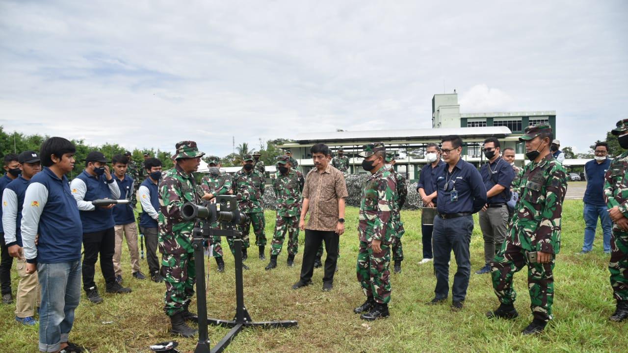 PT DAHANA (Persero) melakukan uji coba Senjata Lawan Tank (SLT)