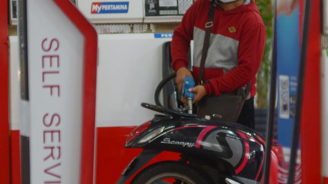 Harga Pertamax Naik, Ojek Online Keluhkan Antrean Pertalite Makin Panjang