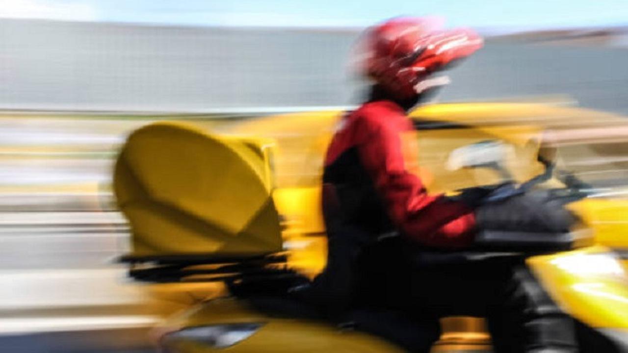 Ilustrasi kurir (iStock)