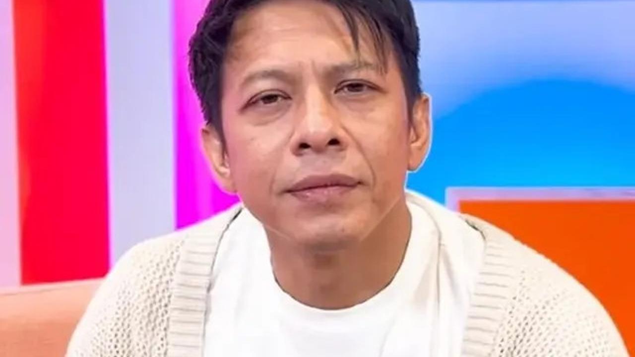 6 Potret Wajah Ariel NOAH yang Disangka Pakai Filter, Netizen Soroti Garis Wajah