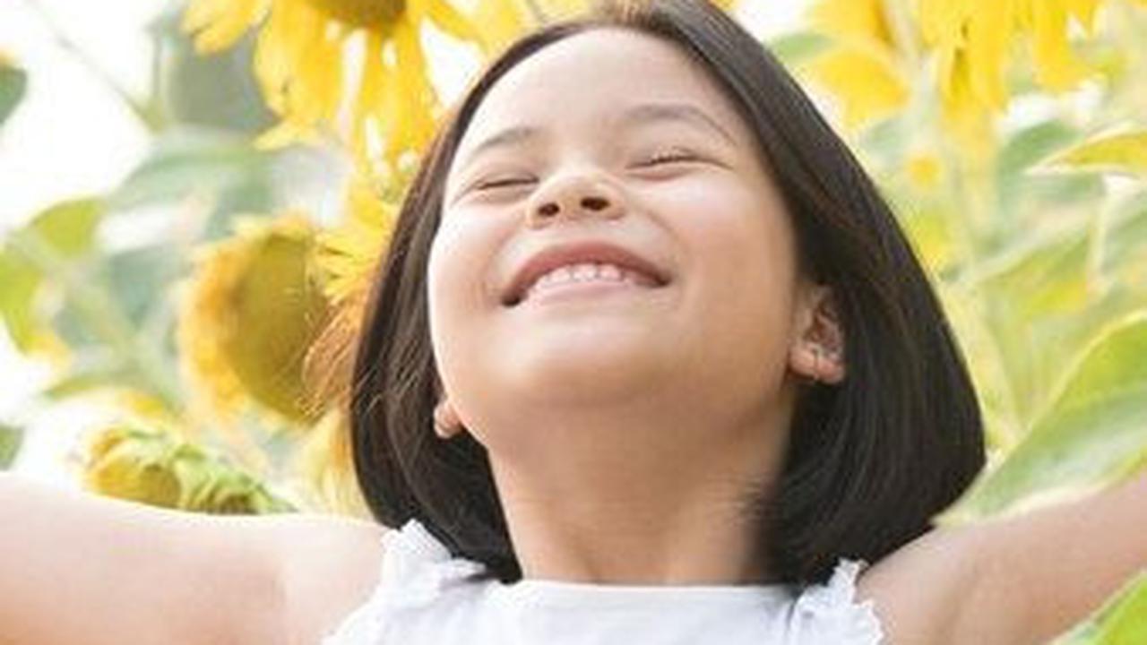 Melihat perkembangan kemampuan anak balita memang luar biasa. Di saat yang sama, Moms dan Dads mungkin heran saat melihat perilaku anak balita yang aneh, tidak pantas, atau bahkan cenderung berbahaya.