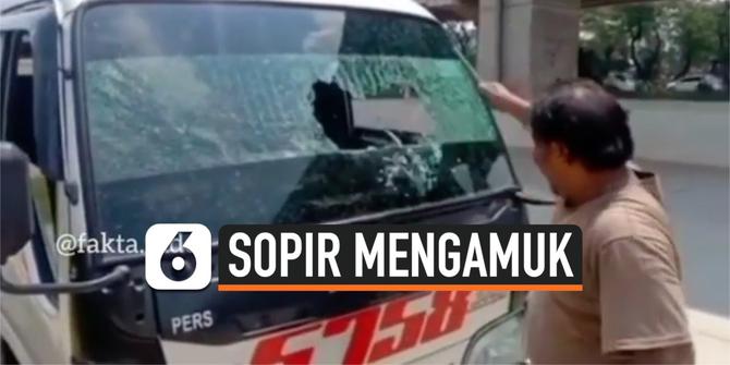 VIDEO: Sopir Travel Pecahkan Kaca Mobil, Kecewa dengan Larangan Mudik