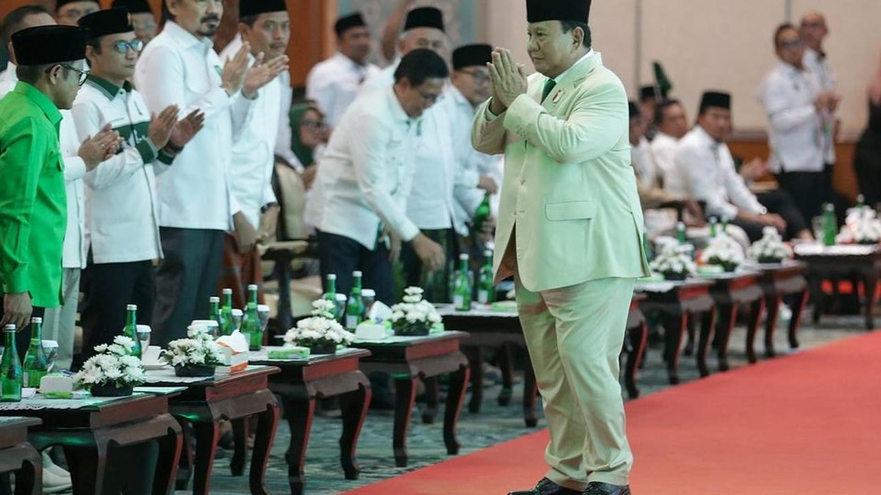 VIDEO: Di Rakernas PKB, Prabowo Tegas Depan Cak Imin "Miskin Ya Miskin, Pinter Orang Indonesia ini!"