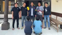 Berteduh di Gubuk, Dua Sejoli Malah Jadi Korban Perampasan