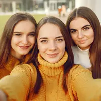 Ilustrasi Persahabatan Credit: pexels.com/Gustavo