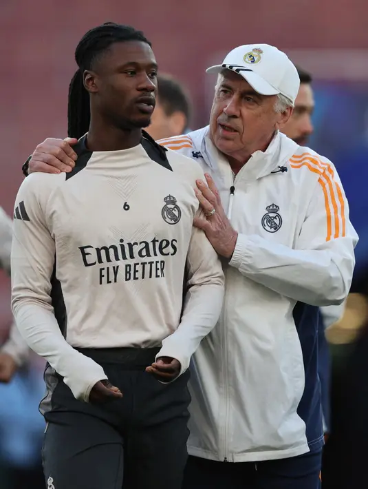 Bertandang ke markas Arsenal, Real Madrid dikhawatirkan dengan lini belakang yang tidak dalam kondisi prima. (Adrian DENNIS/AFP)