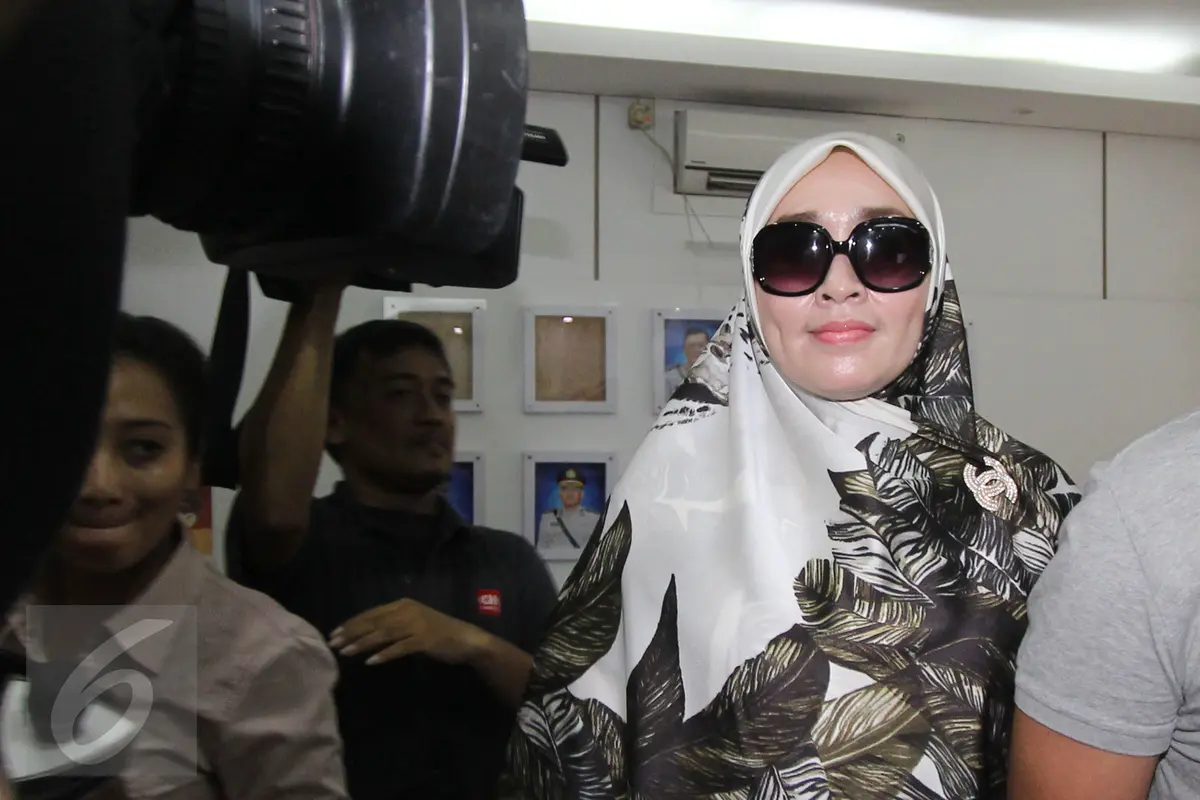Firza Husein