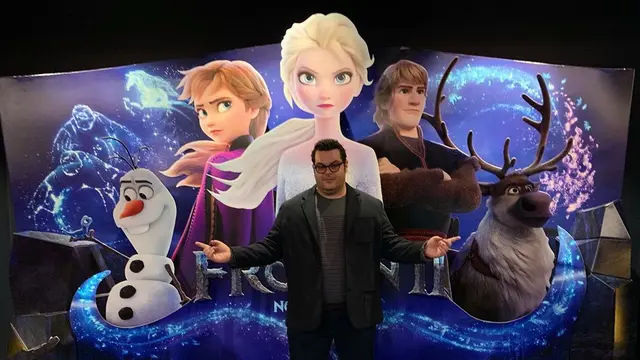 Josh Gad (Instagram/ joshgad)