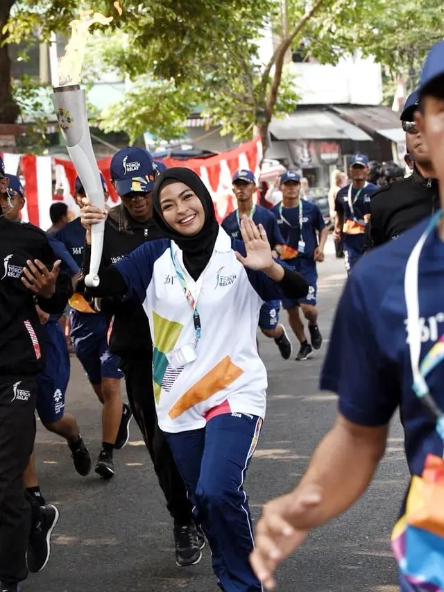 [Bintang] Tantri Kotak