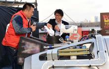 Keren, mobil berbahan baju bekas ala film Back to the Future