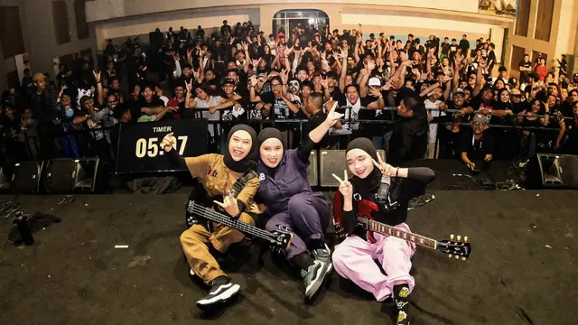 Voice of Baceprot (VoB)