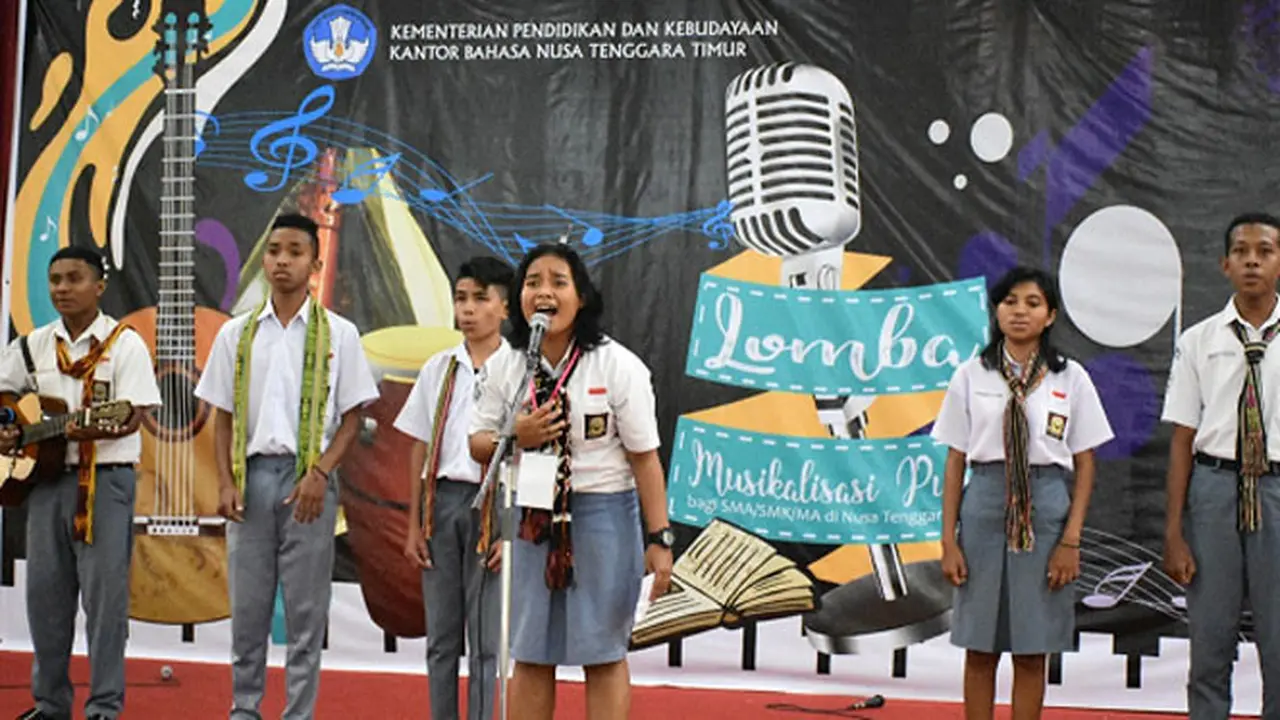 Membangun Insan Cerdas dan Kompetitif Melalui Pendidikan Bahasa & Sastra