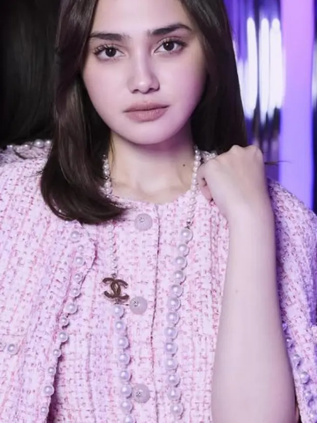 Kalung Ala Syifa Hadju (Foto: Dok. Syifa Hadju)