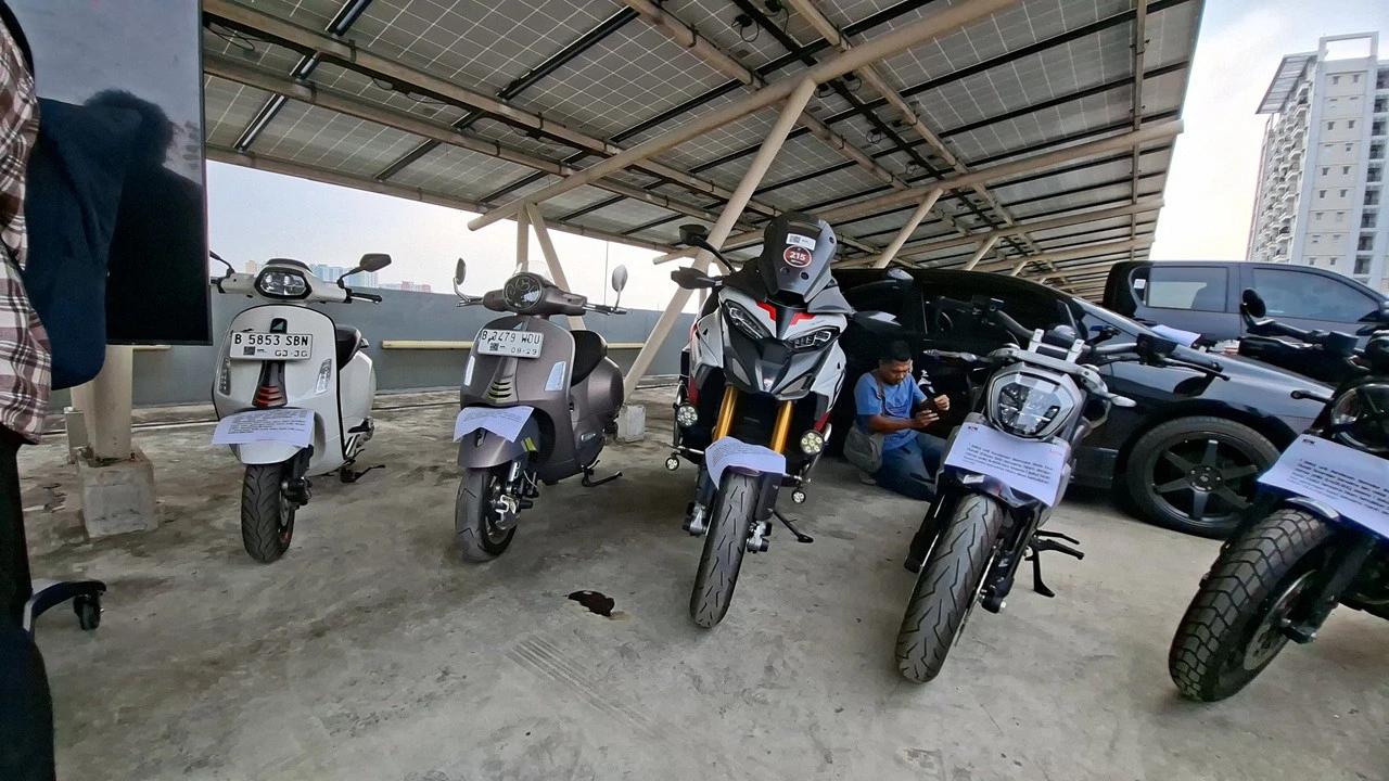 Penampakan Barang Rampasan Kasus Korupsi K3 Kemenaker, Mobil Mewah, Moge hingga Logam Mulia