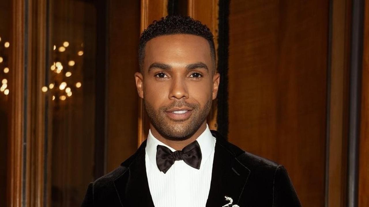 Lucien Laviscount, aktor yang melejit lewat perannya di serial Emily in Paris, menempati posisi kedua dengan skor keseluruhan 92,41%. Ia juga mendapatkan nilai tertinggi untuk proporsi bentuk bibirnya, yang dinilai sempurna dengan skor 97,4%.<br>