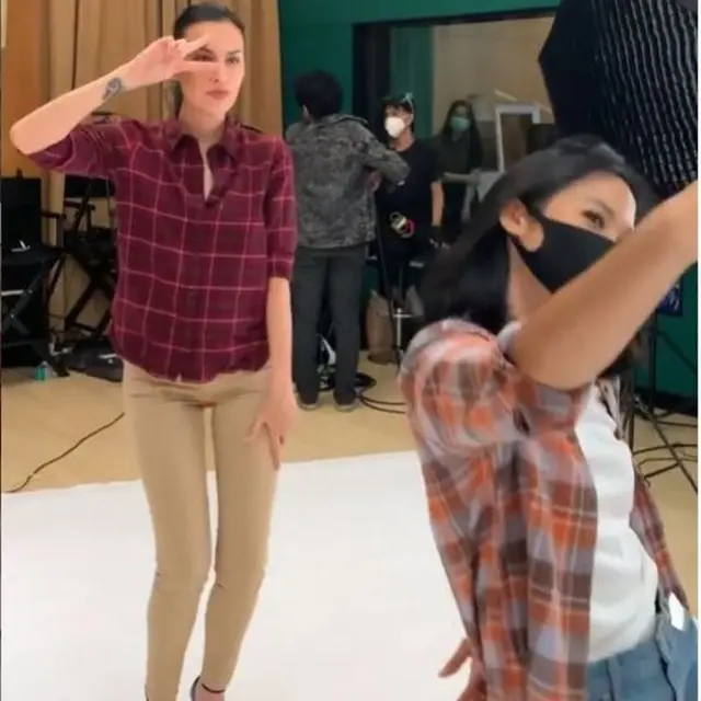 Aksi Sophia Latjuna Joget di TikTok Bikin Iri Warganet