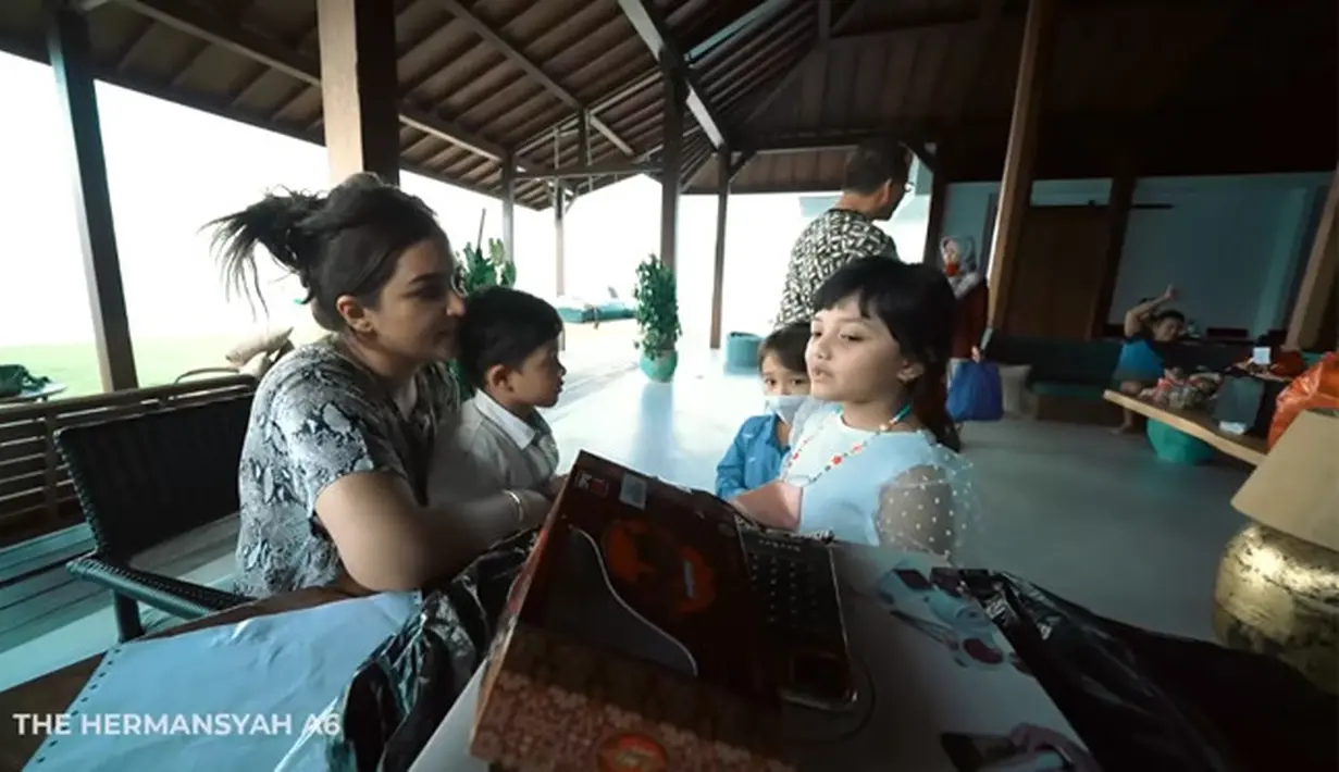 Ashanty (Youtube/ The Hermansyah A6)