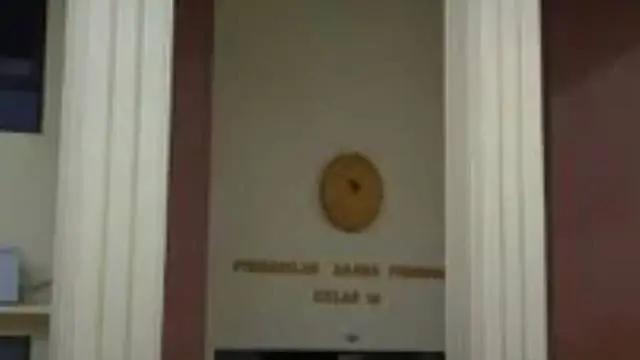 Pengadilan Agama Ponorogo menerbitkan 75 dispensasi kawin anak sepanjang Januari?Agustus 2025, mayoritas karena kehamilan di luar nikah, dengan pemohon didominasi remaja usia 16?18 tahun dari wilayah pinggiran.

Meski jumlahnya menurun dibanding 123 ...