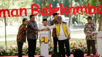 Wakil Presiden RI Ma'ruf Amin, Menteri PUPR Basuki Hadimuljono serta Pj Gubernur Jawa Tengah Nana Sudjana saat Peresmian Kawasan Taman Balekambang, Kota Surakarta.