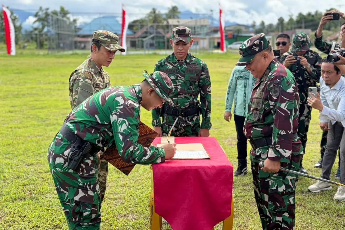 Program TNI Manunggal Membangun Desa (TMMD) ke-128 di wilayah Kodim 1430/Konawe Utara resmi ditutup pada Kamis (21/5/2026).
