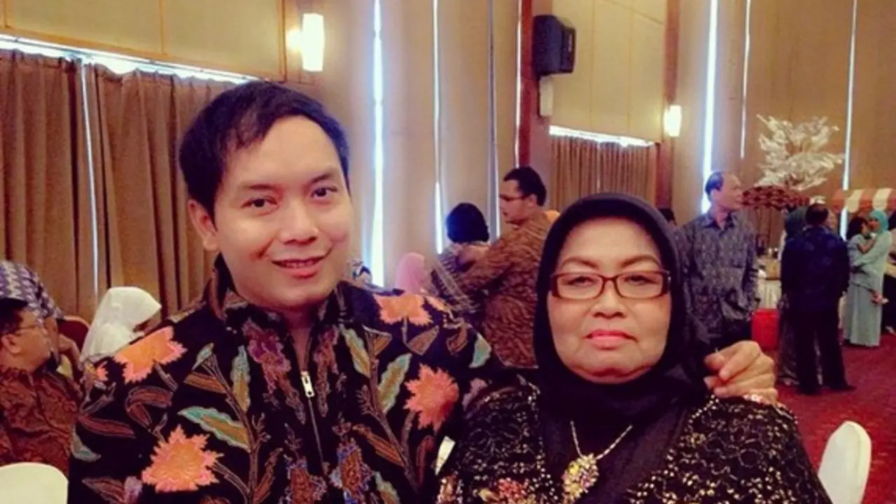 [Bintang] Henki Kawilarang