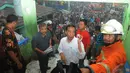 Gubernur DKI Jakarta datangi kembali Pasar Senen, Sabtu (26/4/2014) pasca kebakaran (Liputan6.com/Herman Zakharia).
