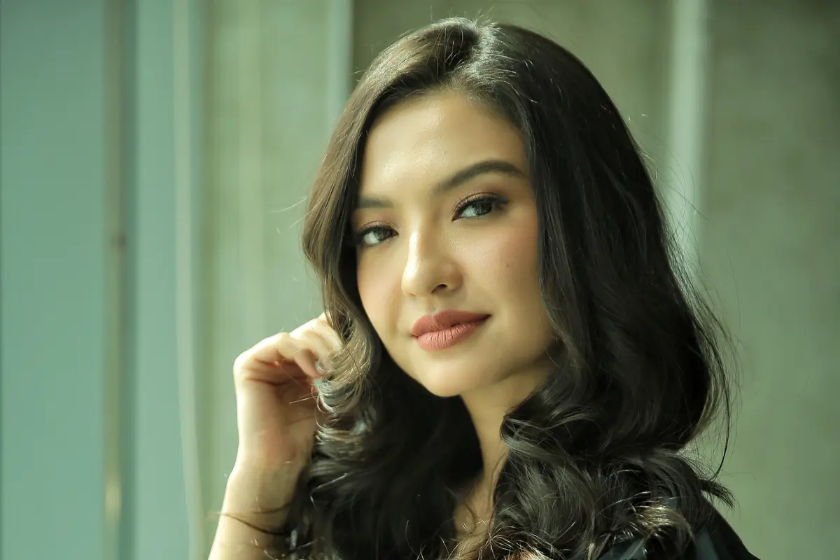 [Fimela] Raline Shah
