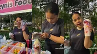Neynis Food selaku penjual salad buah harga Rp10 ribu viral di media sosial. Hal itu lantaran saladnya berisi buah, mayones, dan keju segunung. (Sumber: TikTok @neysa.anastasyaa)